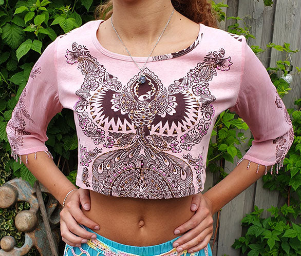Shirt met pauw print en doorzichtige mouw in roze