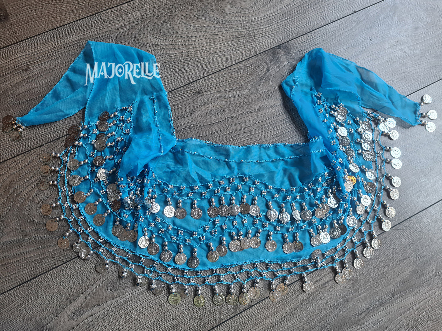 Heupsjaal turquoise met zilveren muntjes