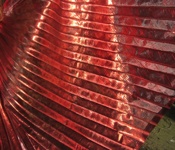 Isis Wings organza lamee in rood
