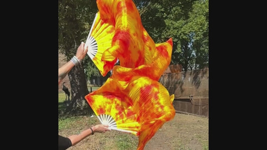 Zijde sluierwaaier in flame kleuren150cm. Gemaakt van echte zijde